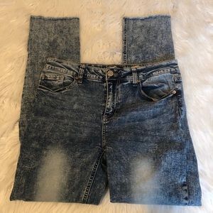 Seven7 women’s denim jeans see measurements size